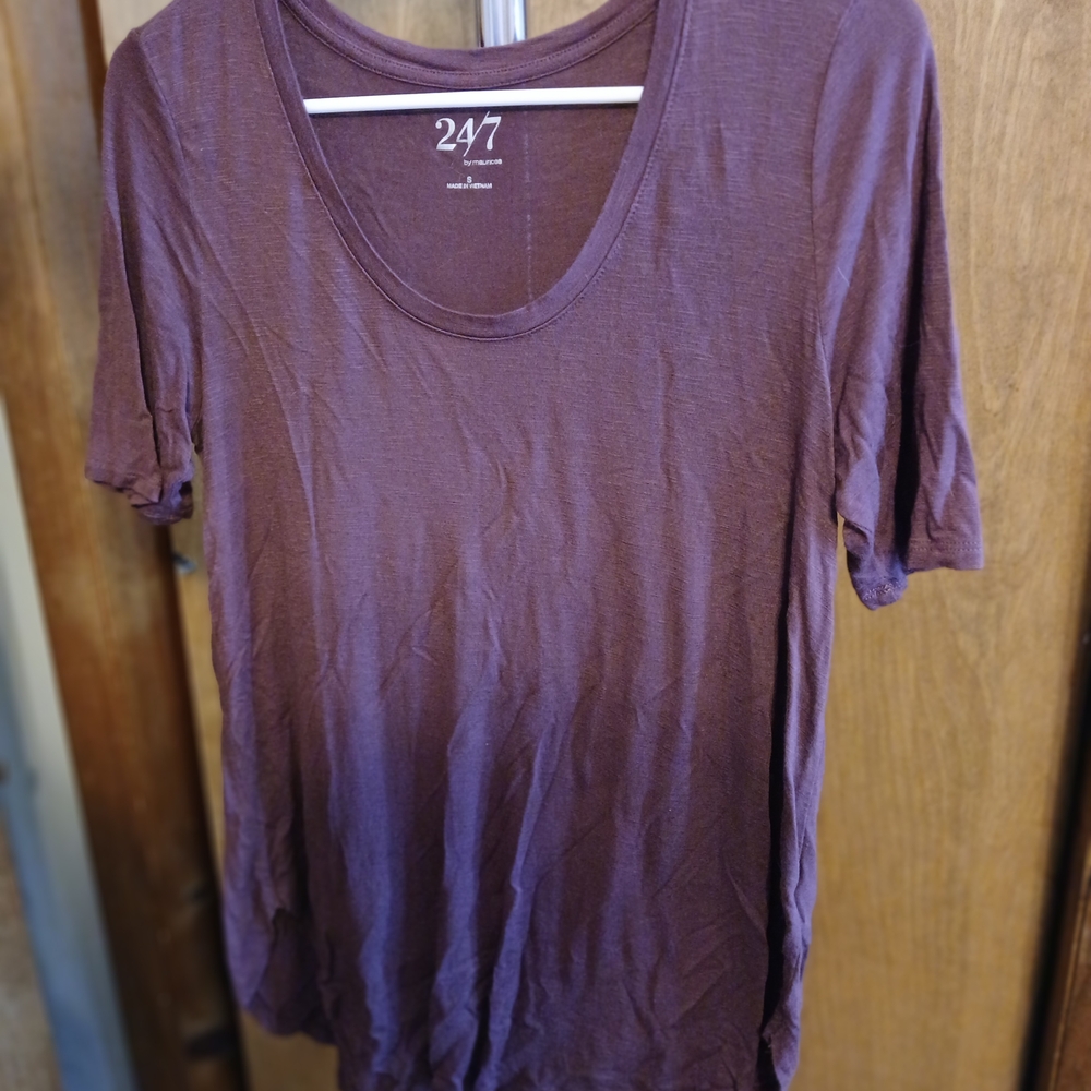 247 Women's Plum Short Sleeve Tee